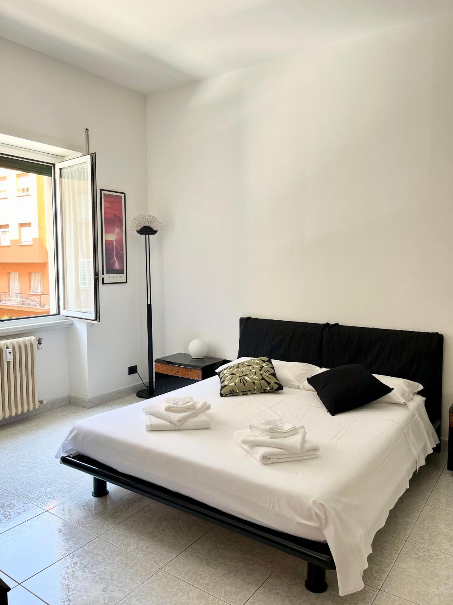 Appartamento Vacanze Romane Exteriör bild